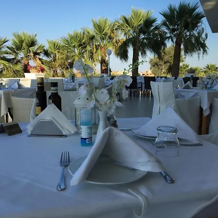 Mike Hotel & Apartments 3*