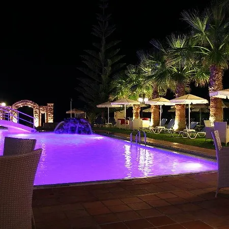 Mike Hotel & Apartments 3* 말레메